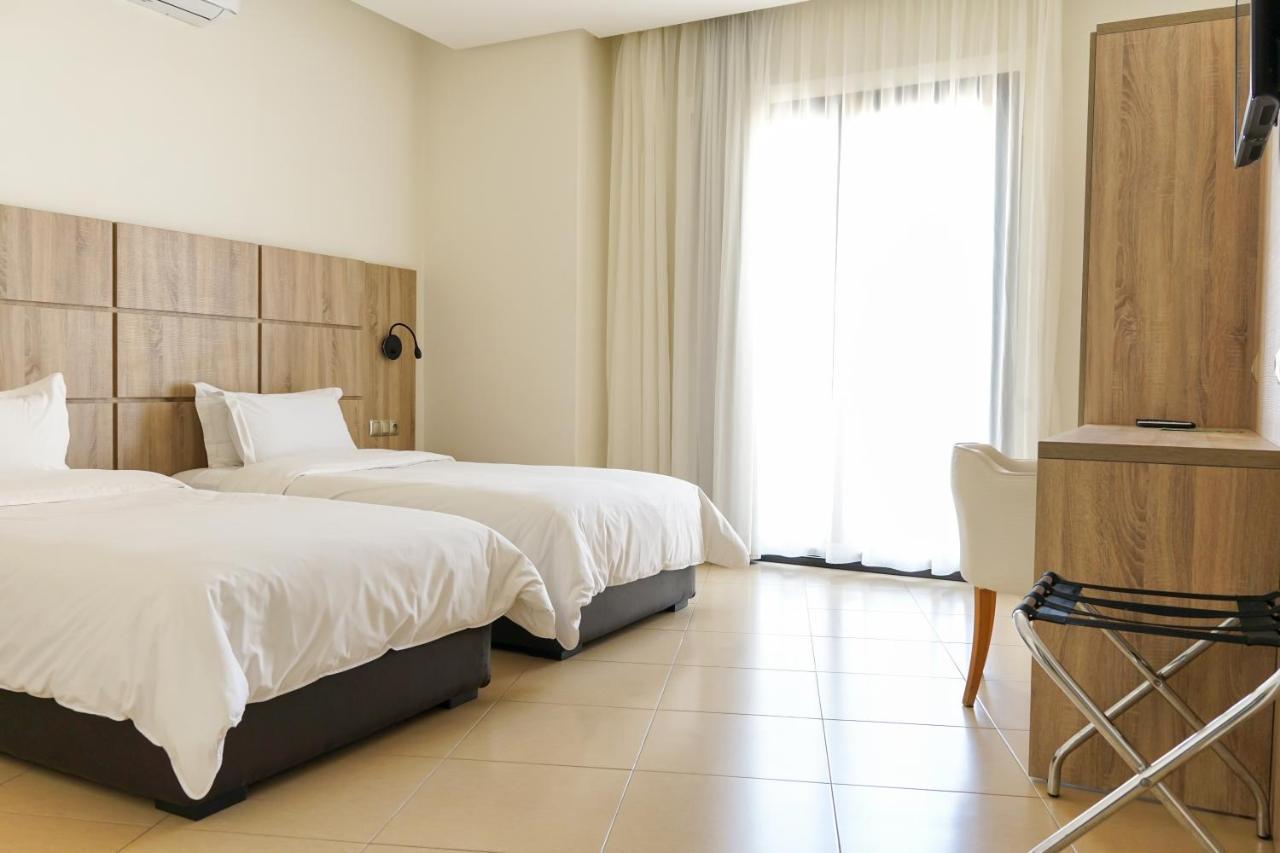 Hotel El Djenina Tanger Eksteriør billede