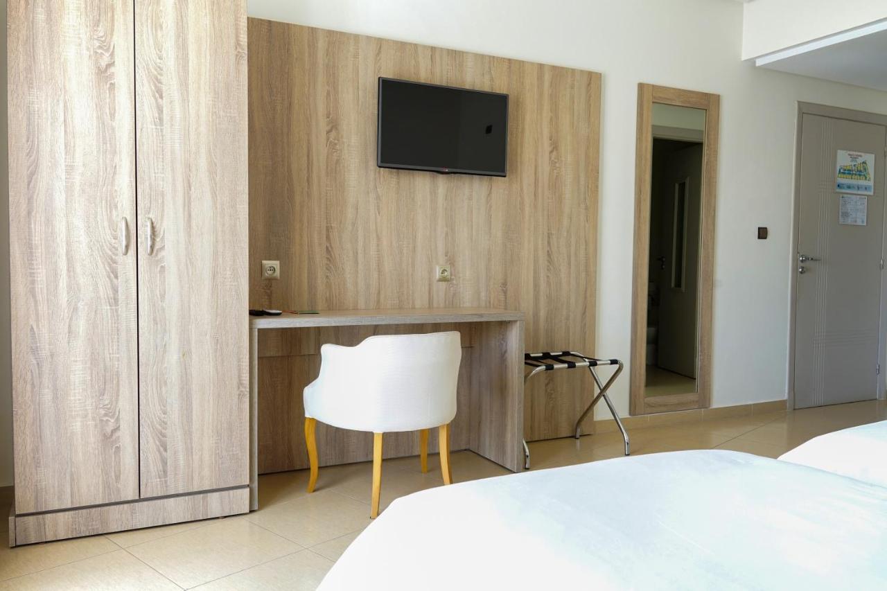 Hotel El Djenina Tanger Eksteriør billede